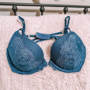 NEVER WORN! VS Teal Bling Push Up Bra